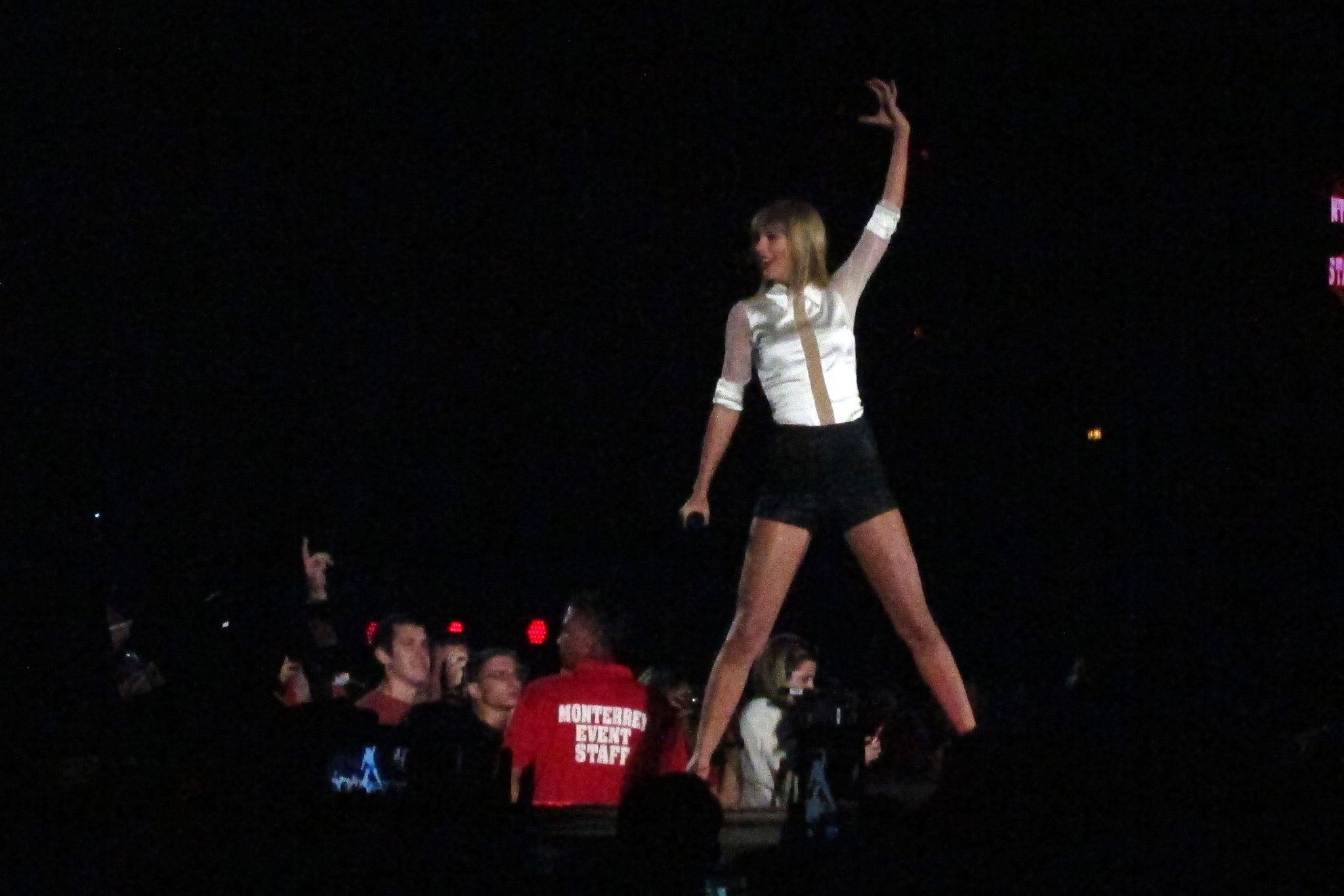 REDTour09