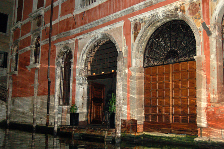 Venice Web 05
