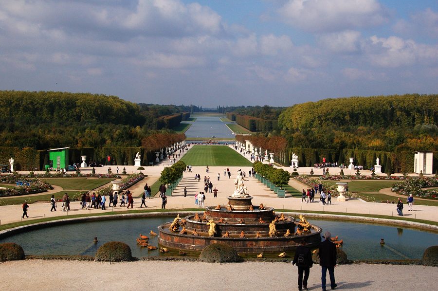 252 Versailles Gardens